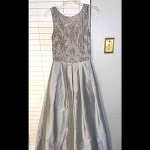 Aidan Mattox evening gown